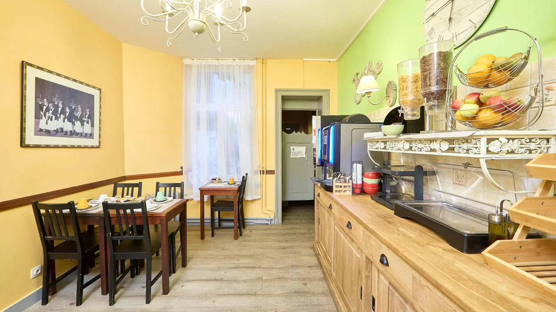 Hotel Derby Merode Woluwe-Saint-Lambert 2*, Bruselas Bélgica